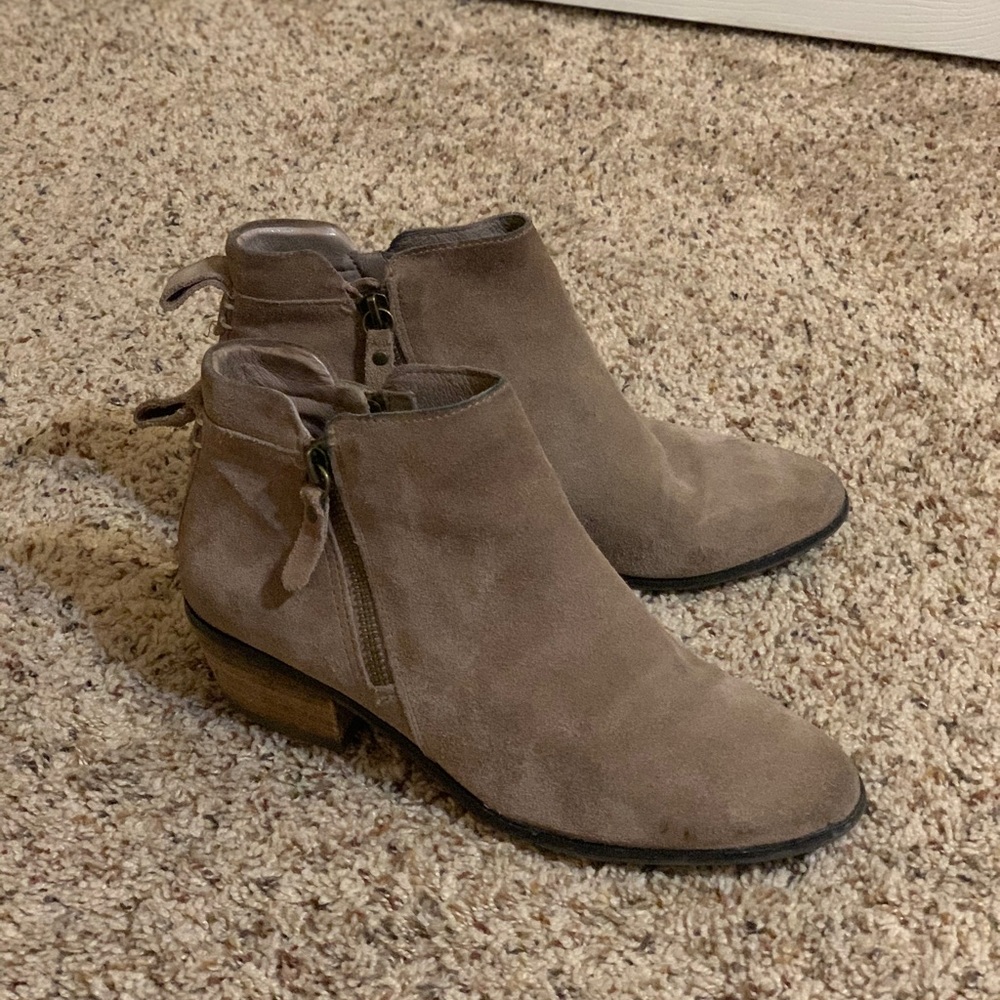 Vince Camuto booties